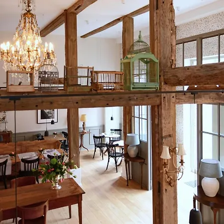 No. 11 Hotel Ludinghausen