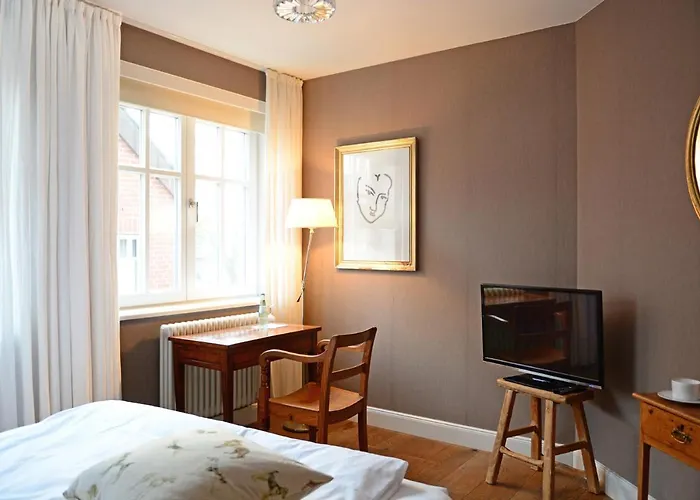 No. 11 Hotel Ludinghausen