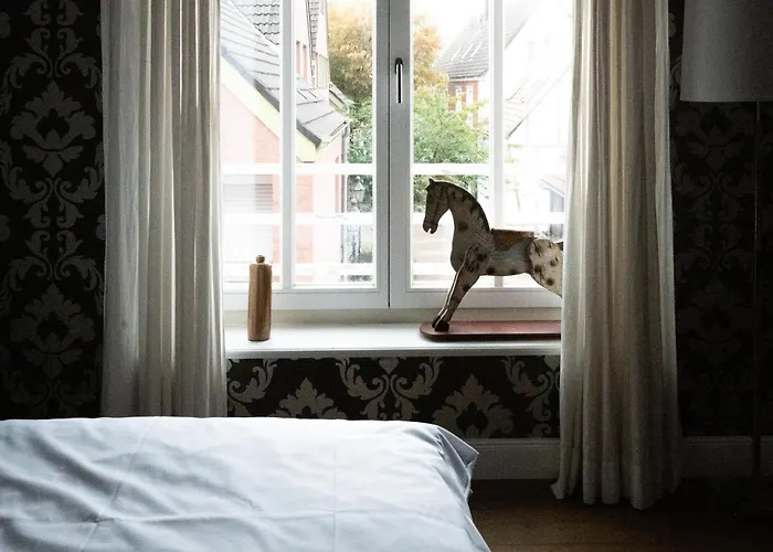 No. 11 Hotel Ludinghausen